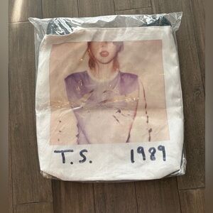 Taylor Swift Official 1989 Messenger Tote Bag - NEW TO SITE ~ RARE Collectible